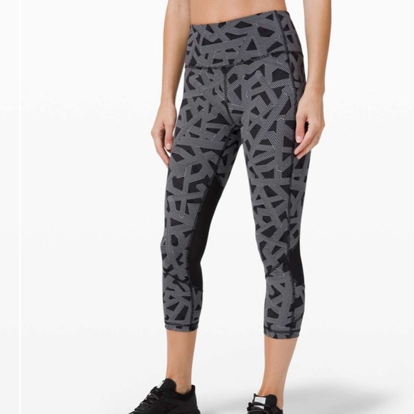 Lululemon Pace Rival High-Rise Crop Leggings 22" Labyrinth Black Light Cast - Picture 3 of 16